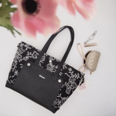 トートバッグ きれいめ アラフォー女性にオススメ♫ シルク 刺繍 編