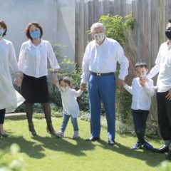 笑顔よりも笑顔になれるマスク