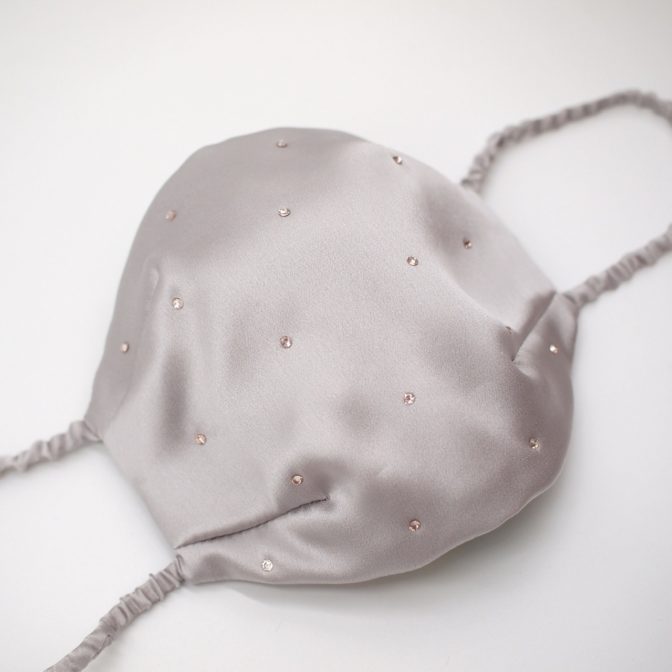 シルクマスク　スワロフスキー