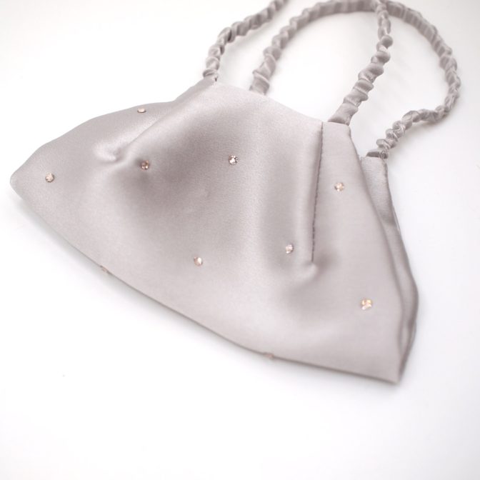 シルクマスク　スワロフスキー