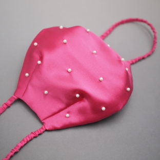 シルク100%なめらかマスク　Pearl　ドラマティックピンク