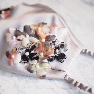《Couture Mask》ペタル　グレージュ